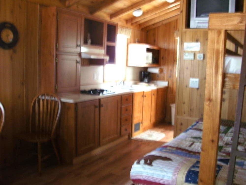 Bend-Sunriver Rv Campground Three Rivers Экстерьер фото