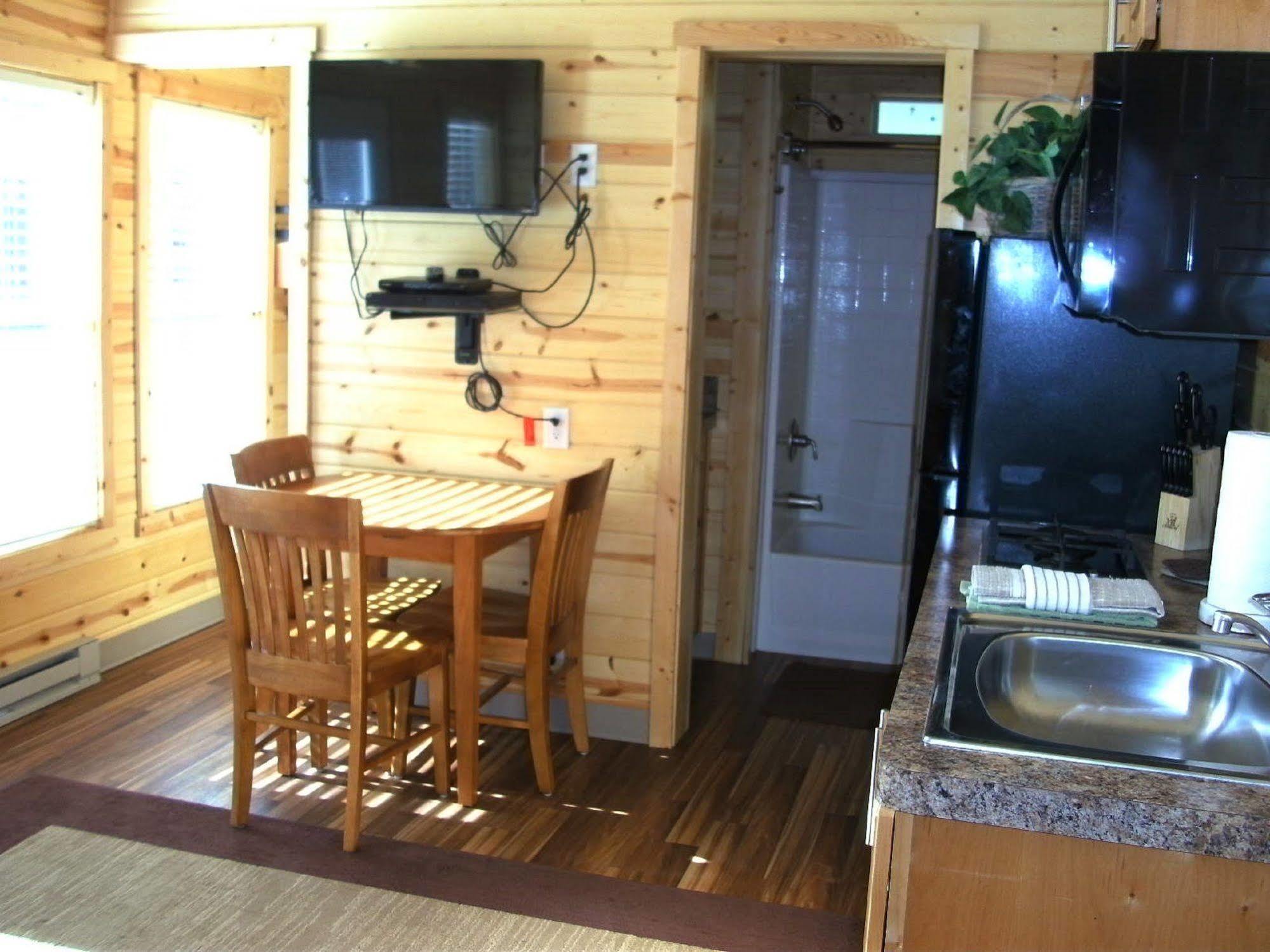 Bend-Sunriver Rv Campground Three Rivers Экстерьер фото